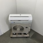 【エアコンSALE】６畳用ルームエアコン　SHARP AY-H22N-W 2018年 H-Nシリーズ　リサイクルショップ宮崎屋　佐土原店　22.7.17ｋ AY-H22N-W エアコン 2018年 H-Nシリーズ ホワイト系 [おもに6畳用